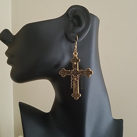 Cross earrings - Picture 1 of 3